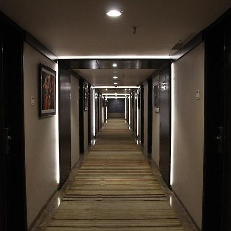 Hotel Siesta Hinjewadi Pune Exterior foto